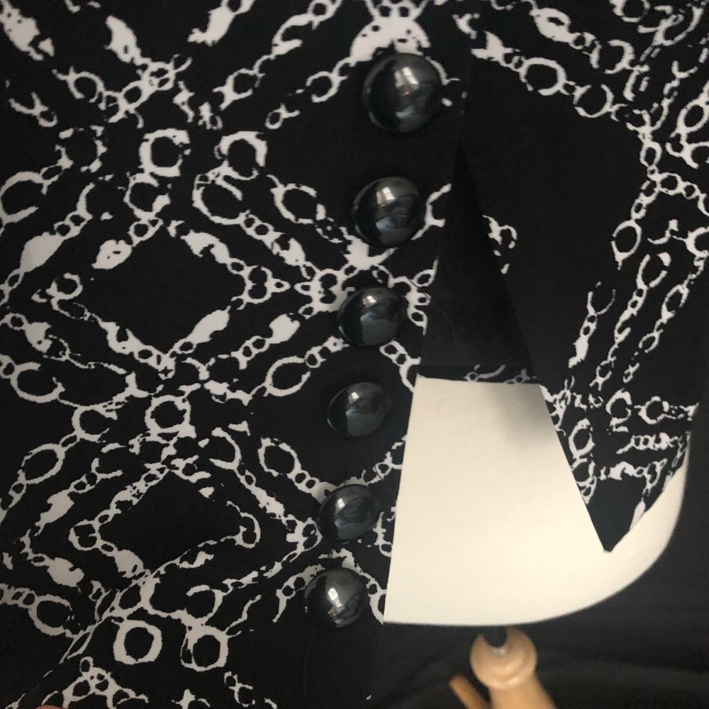 Cool Worthington Patterned Skirt - Picture 10 of 13